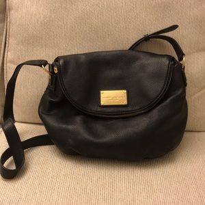 Marc Jacobs black cross body purse / never used